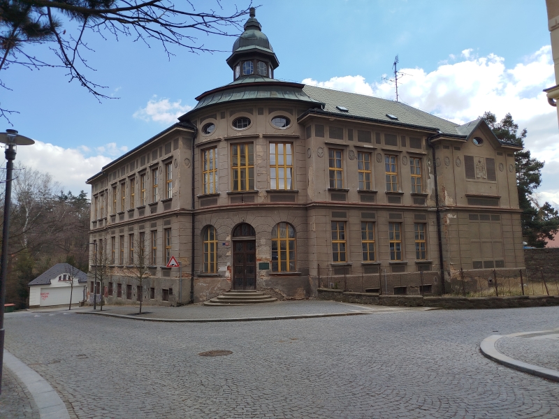 Image 1